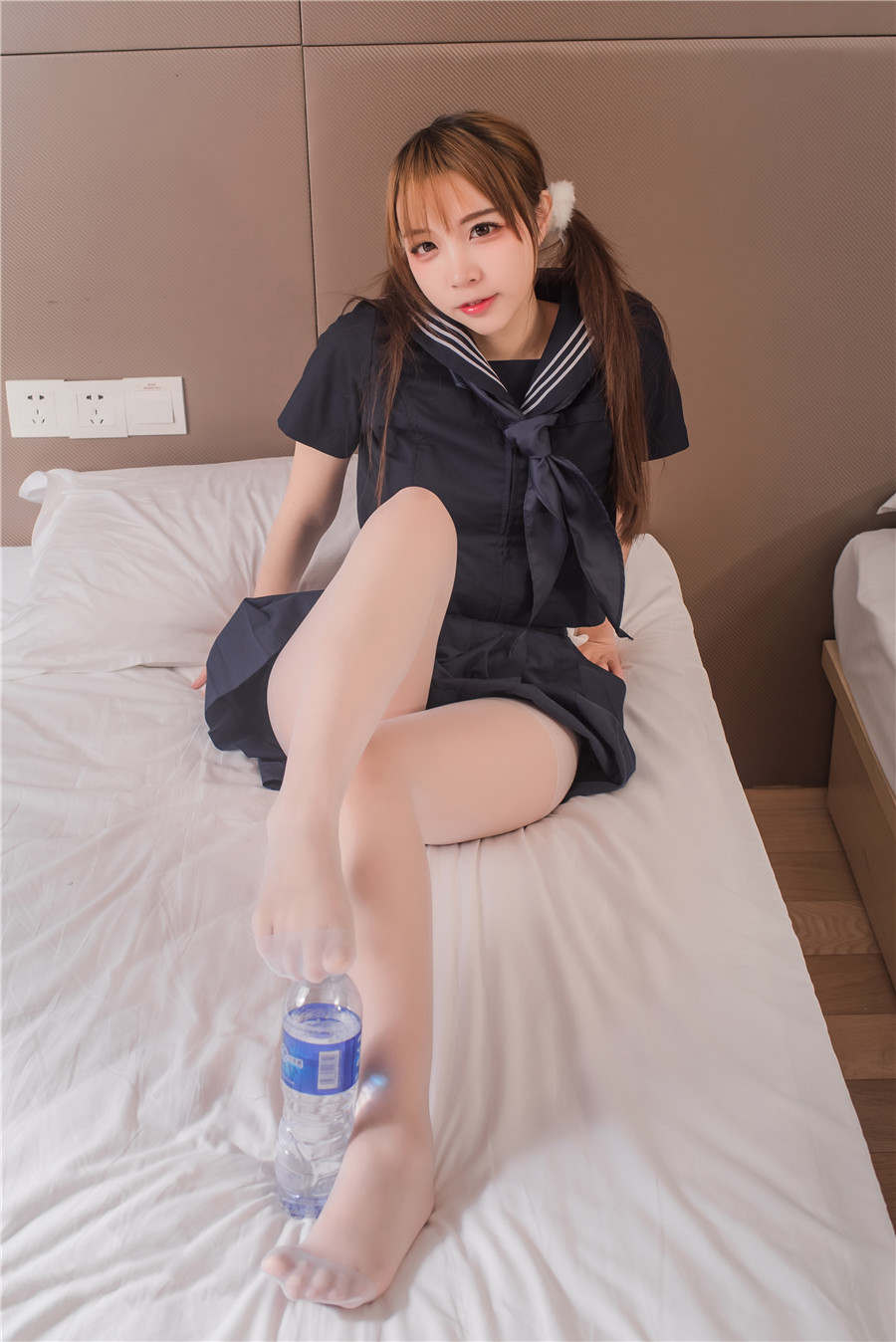 图片[1]-兔玩映画 VOL.067 制服黑三本 [41P]-微密空间-全网最全抖音网红铁粉空间写真